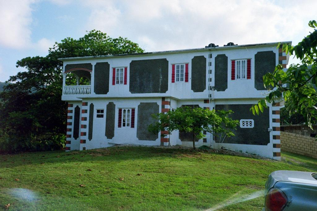 Boston Beach Guesthouse Port Antonio Esterno foto
